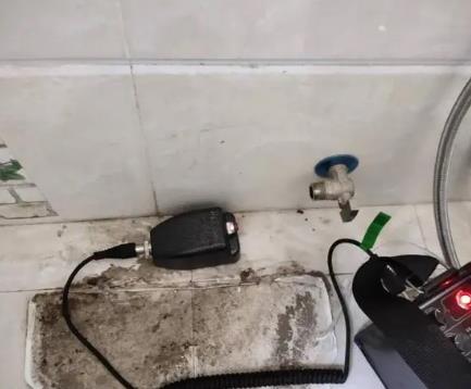 濉溪屋顶漏水维修公司分享下卫生间漏水的危害及解决方法